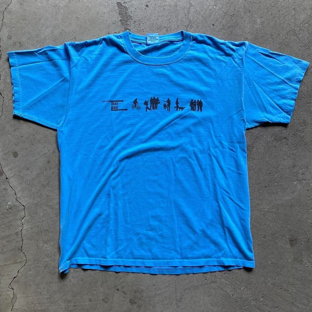 Late 90s “Take the lead” graphic tee. Size L on the ANVIL tag.